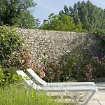 La Roseraie Restaurant Hotell