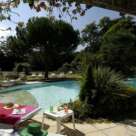 La Roseraie Restaurant Hotel 3*
